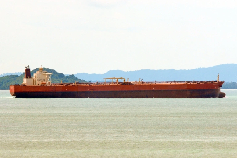 ship tank cleaning in batam batu ampar